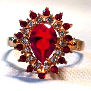Gold Red Heart Shaped Teardrop Ring Simulated Rubies Diamonds Cocktail Size 9